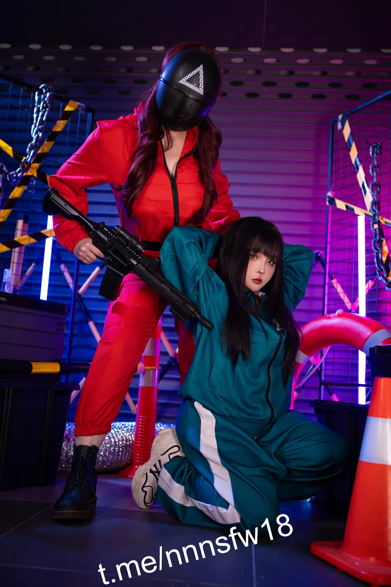 Sayo Momo x Noi Oogami - Squid Game-erohere6.webp